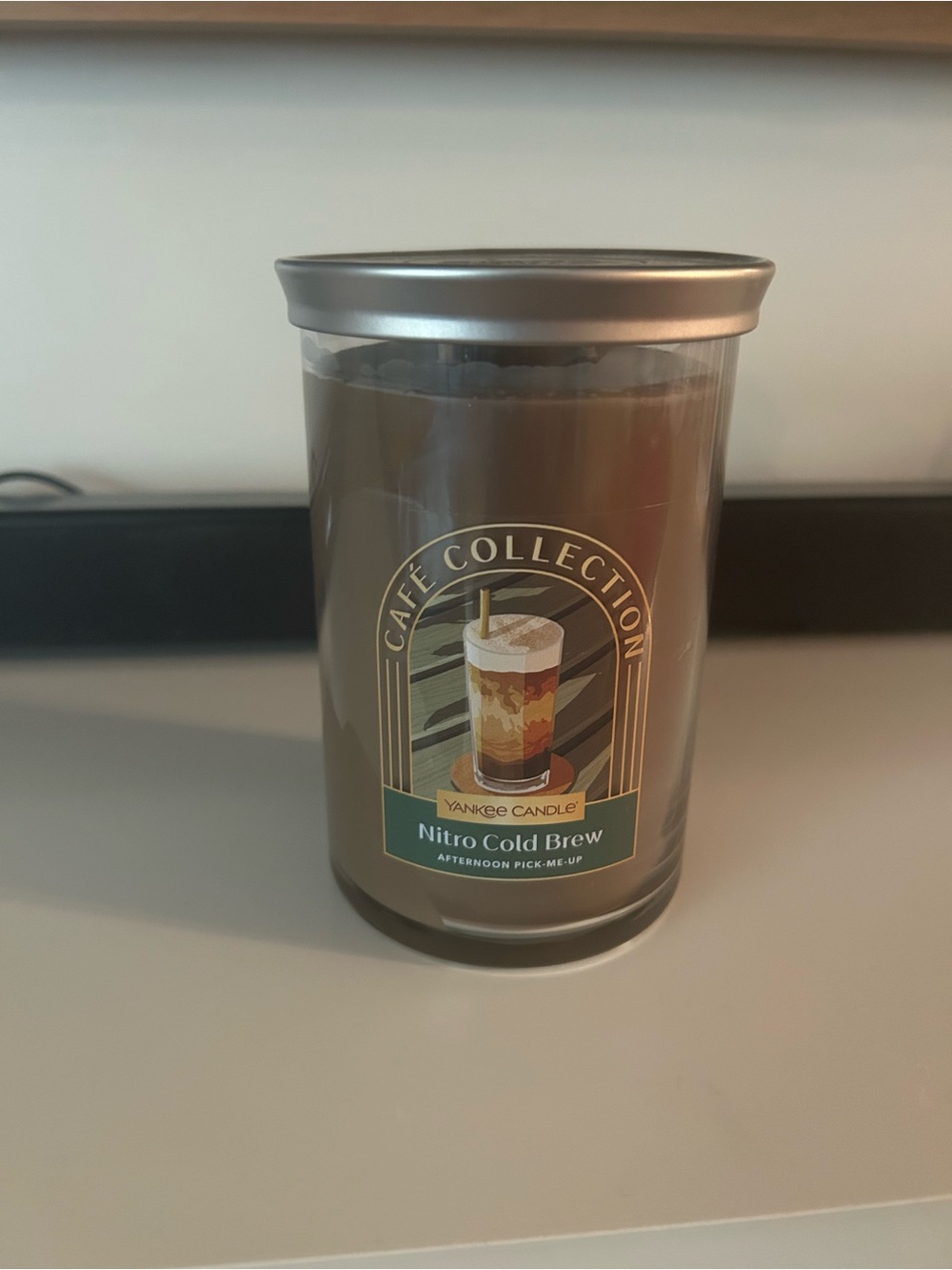 Yankee Candle Nitro Cold Brew Café Collection Candle - Brown with Silver Lid